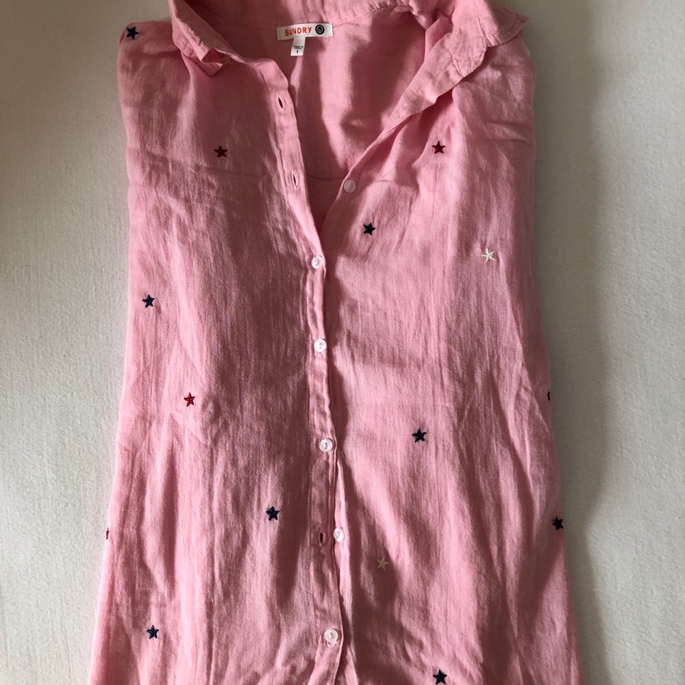 SUNDRY Stars Oversized Button Down Shirt - Picture 2 of 2